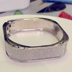 Sparkly glitter bangle